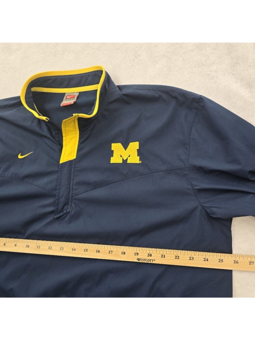 VTG Nike Michigan 1/4 Zip Pullover Jacket Size L College Embroidered U Of M Fan - Picture 4 of 8